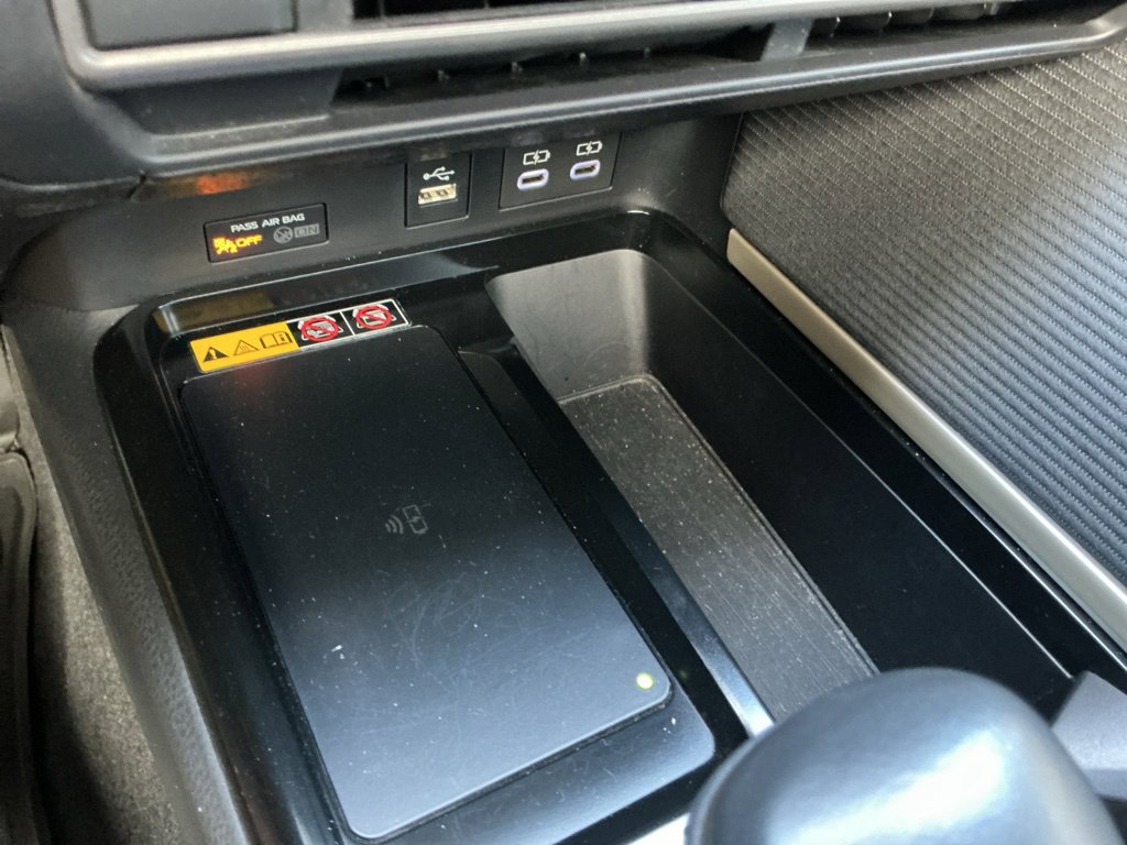 Used 2025 Toyota Camry SE w/ Multimedia Upgrade Package FWD image 26