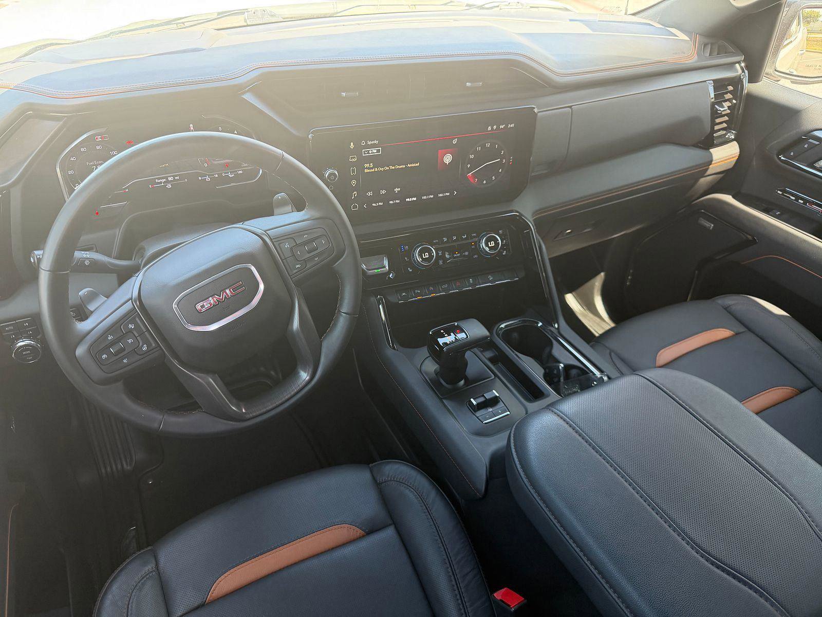 Used 2025 GMC Sierra 1500 AT4 image 7