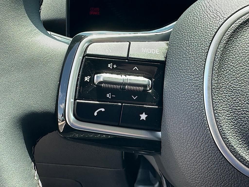 New 2025 Kia Sorento S image 20