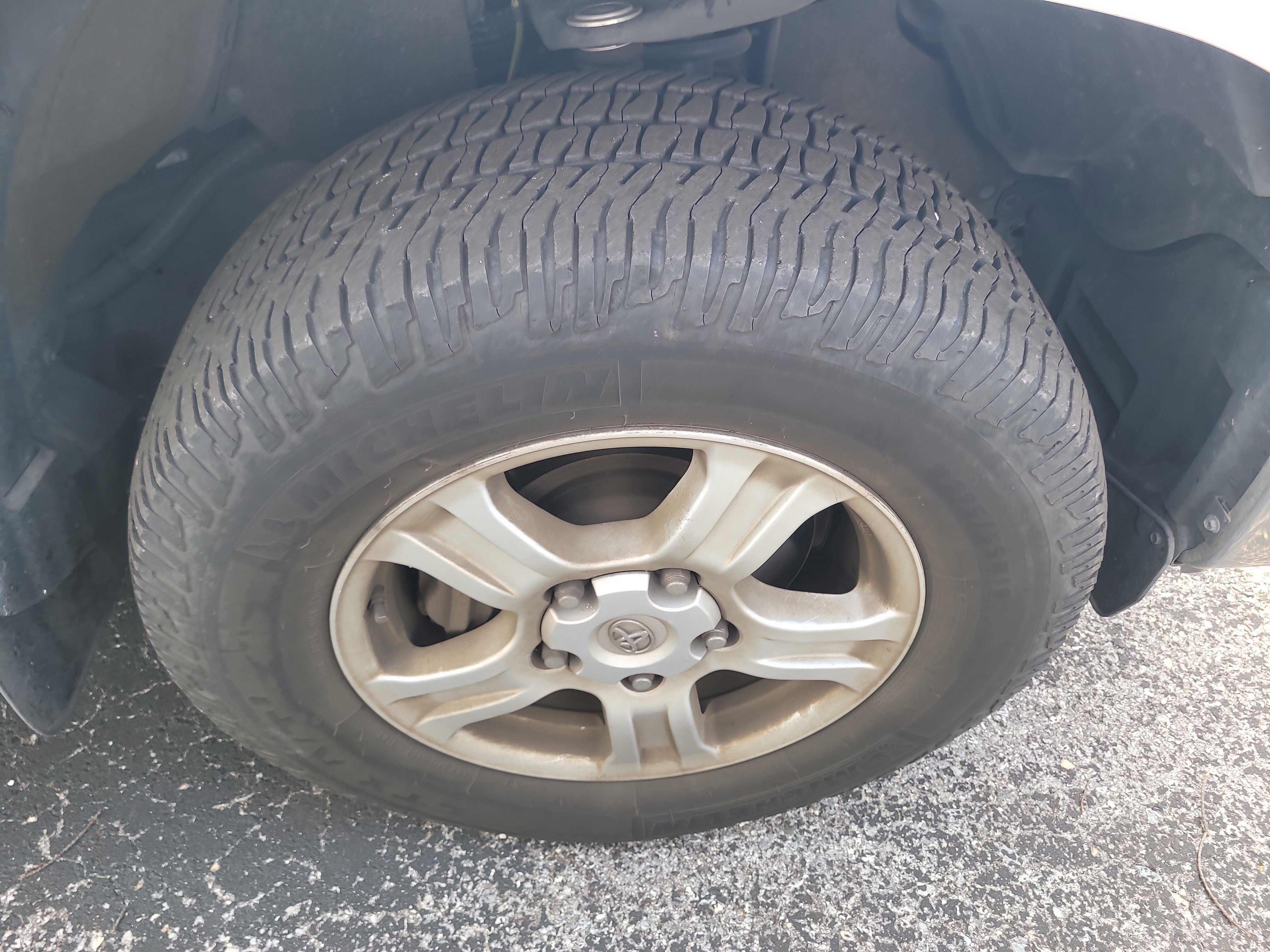 Used 2020 Toyota Tundra SR5 image 9