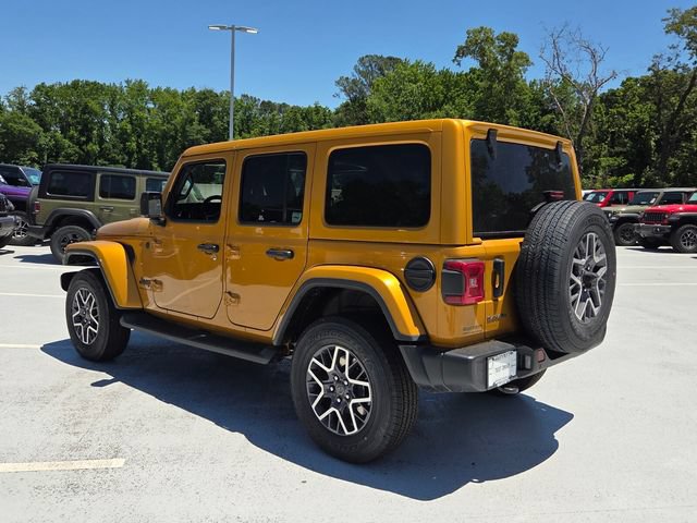 New 2026 Jeep Wrangler Unlimited Sahara AWD/4WD image 6