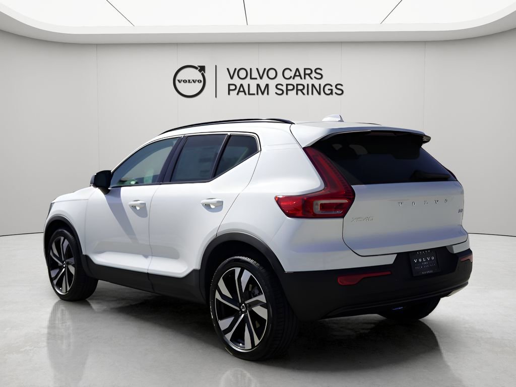 New 2026 Volvo XC40 B5 Ultra w/ Climate Package AWD/4WD image 7