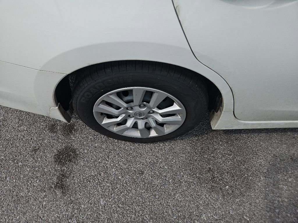 Used 2016 Nissan Altima 2.5 S FWD image 11