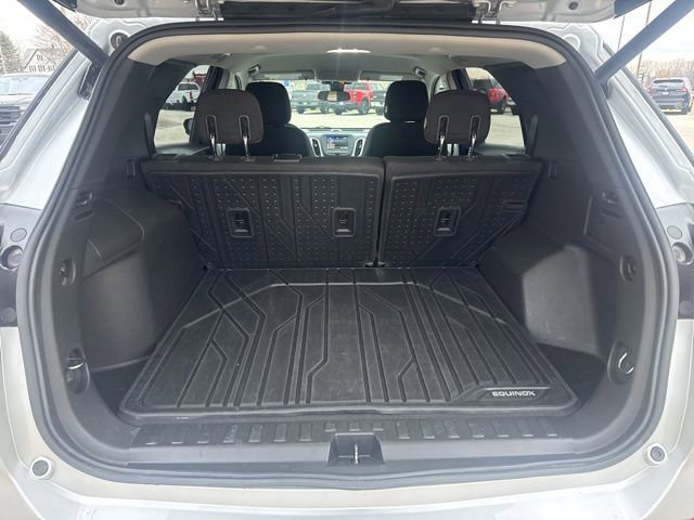 Used 2020 Chevrolet Equinox LT image 11