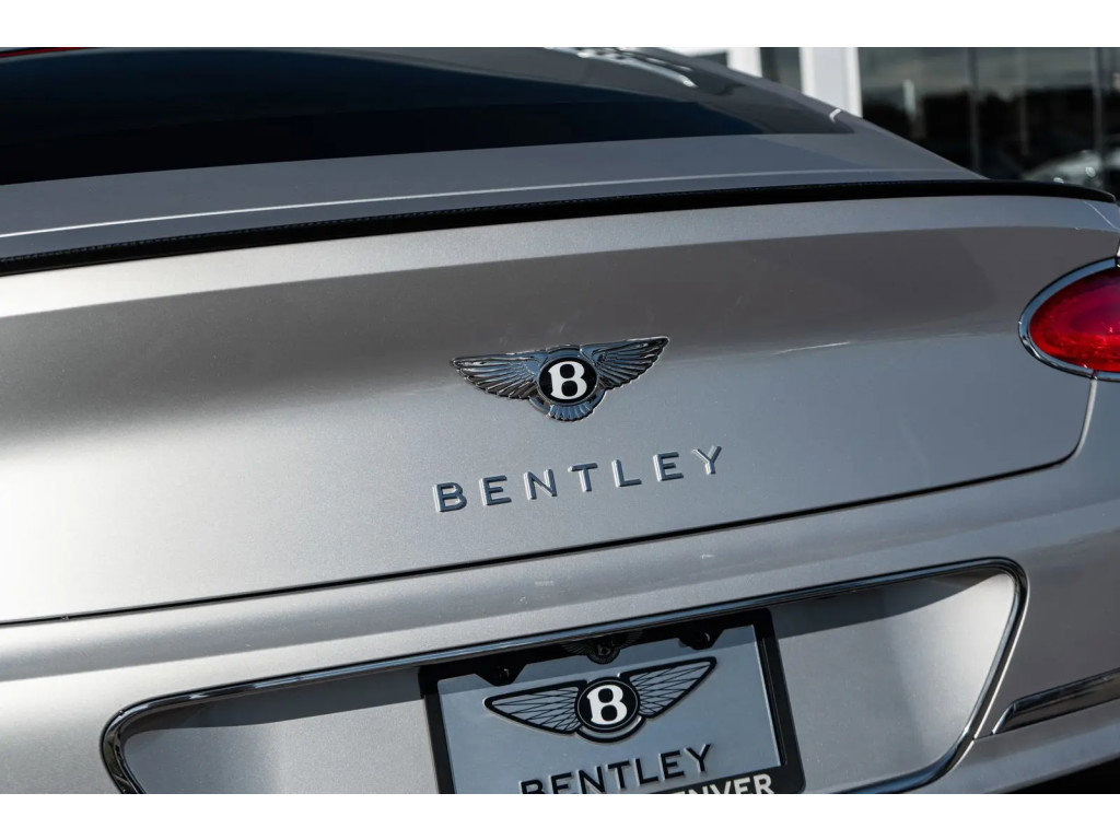 Used 2023 Bentley Continental GT V8 image 11