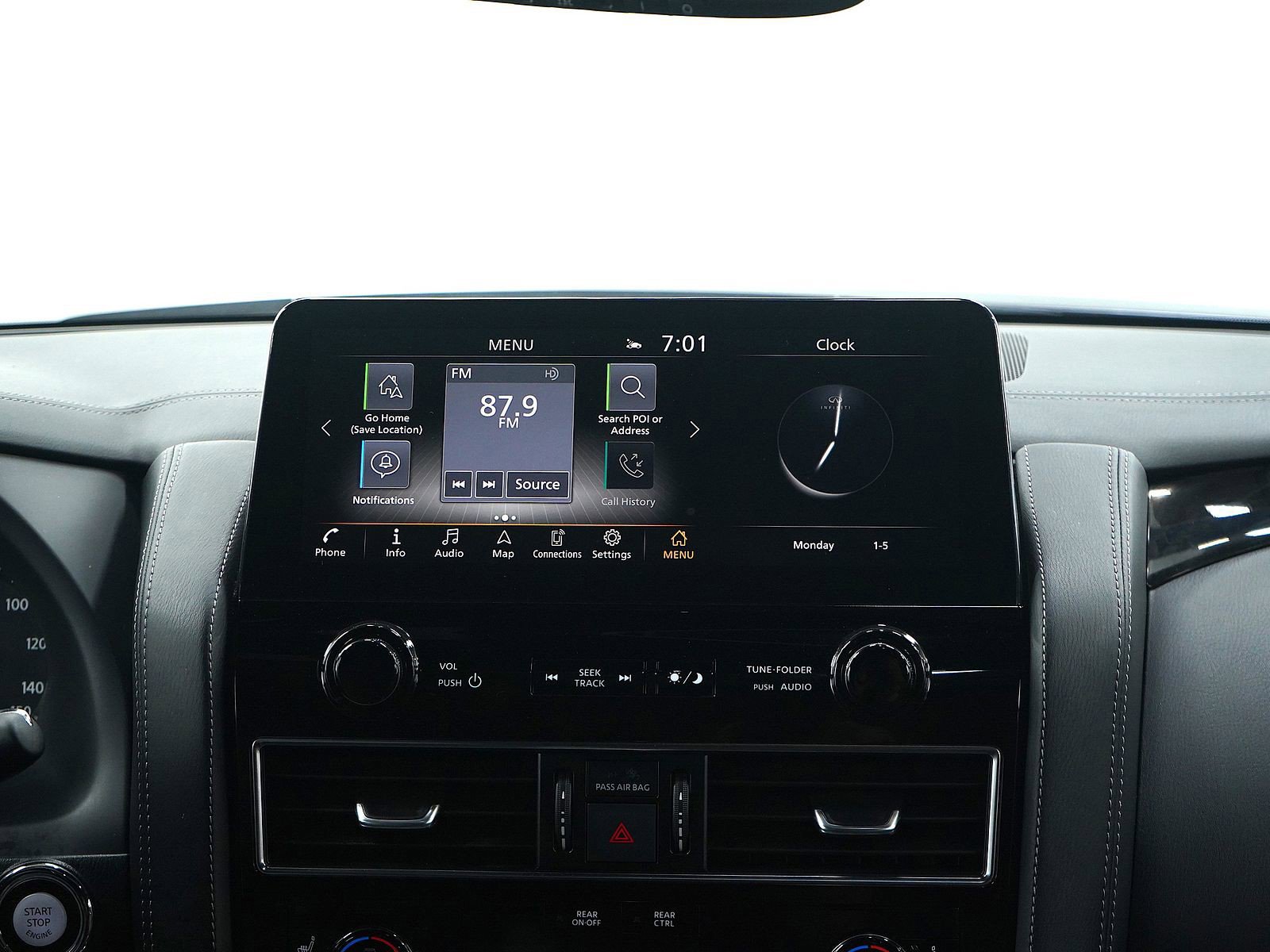 Used 2024 INFINITI QX80 Premium Select image 18