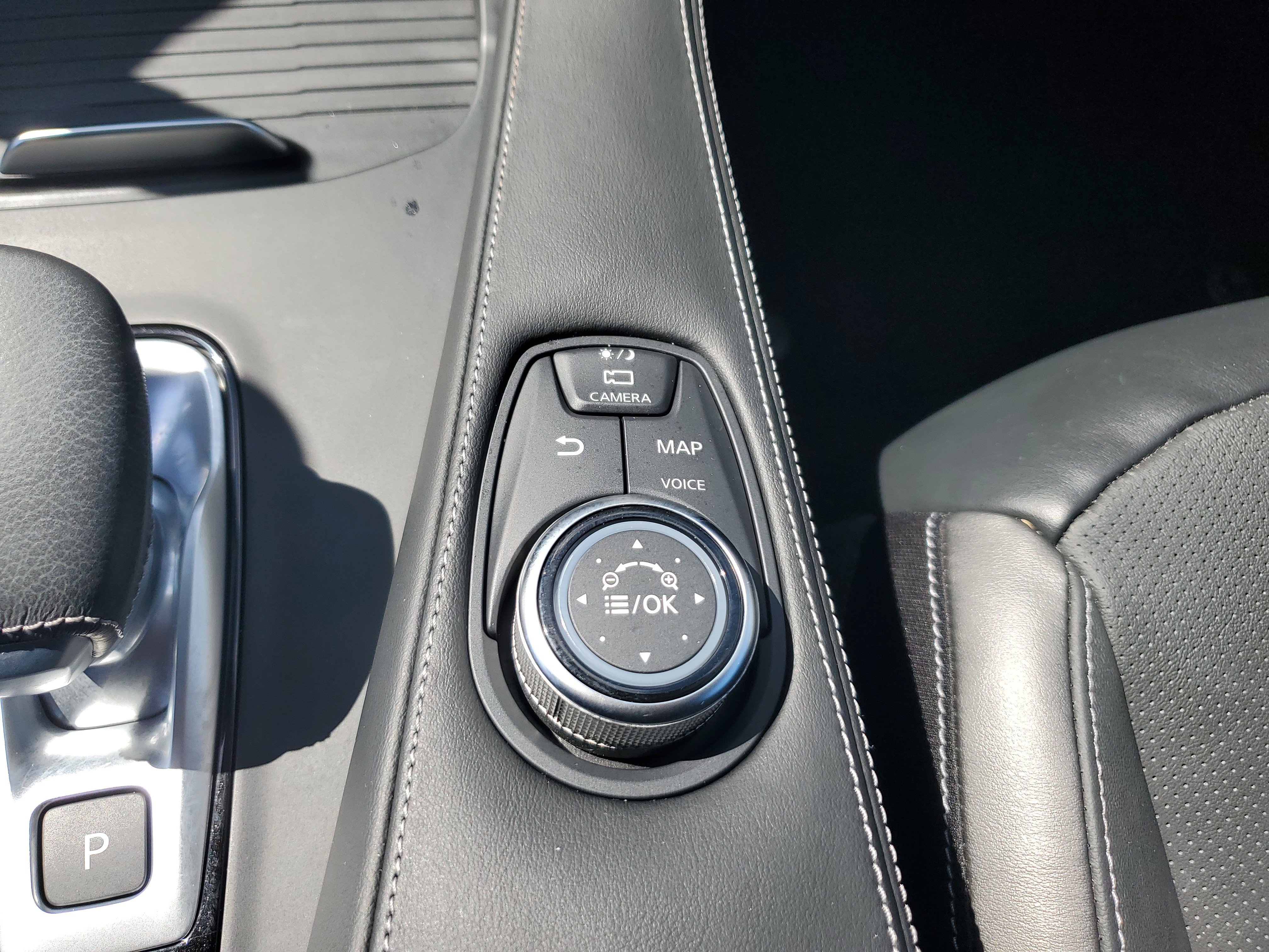 Used 2022 INFINITI QX50 Essential image 27