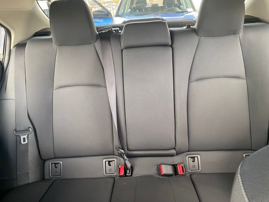 Used 2025 Toyota Corolla LE image 36