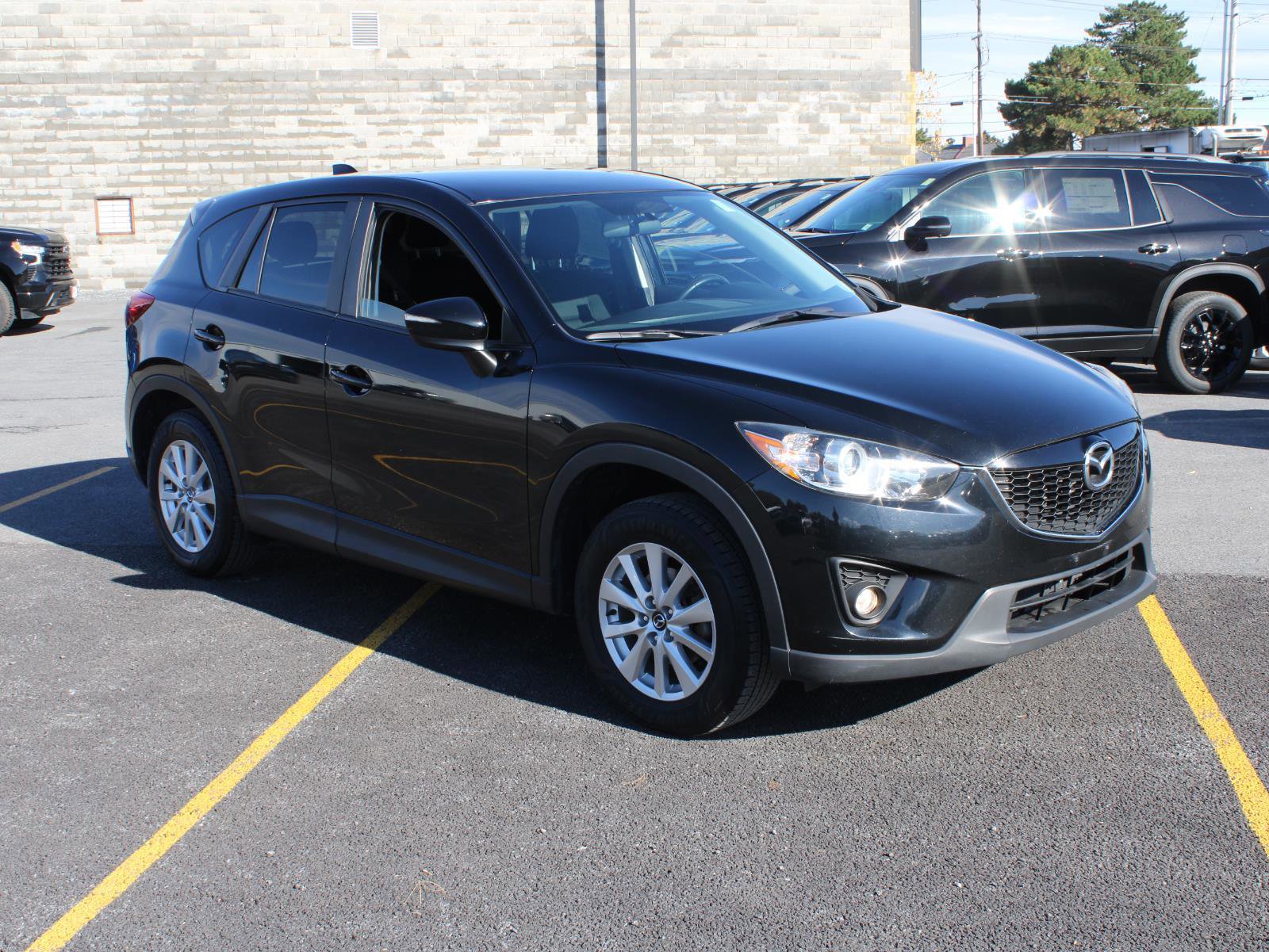 Used 2015 MAZDA CX-5 Touring image 3