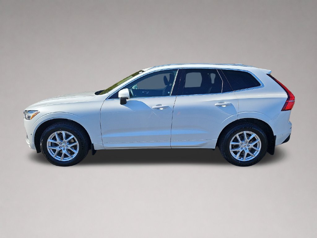 Used 2018 Volvo XC60 T5 Momentum w/ Vision Package AWD/4WD image 6