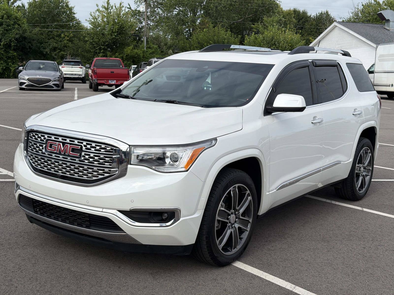 Certified 2017 GMC Acadia Denali w/ Technology Package FWD image 3