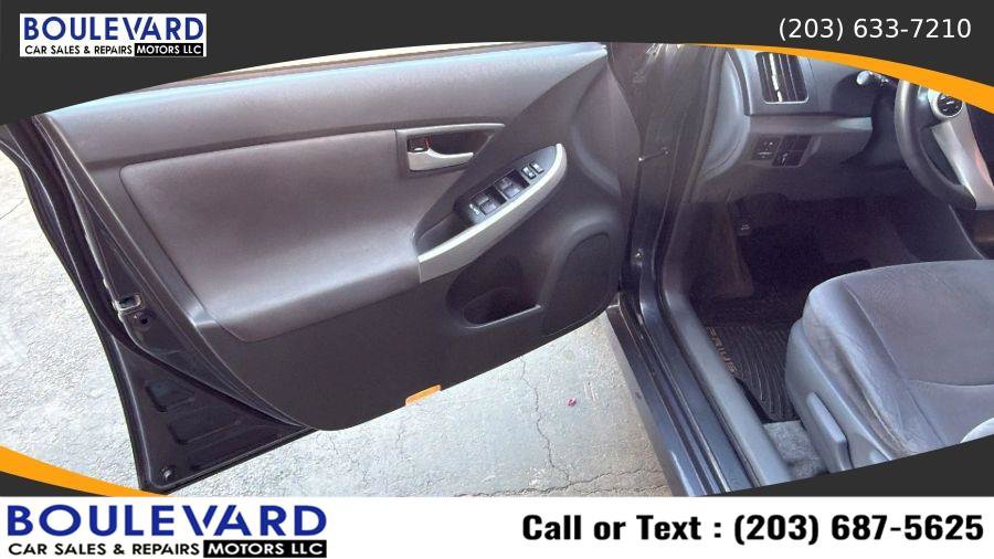 Used 2010 Toyota Prius Five FWD image 21