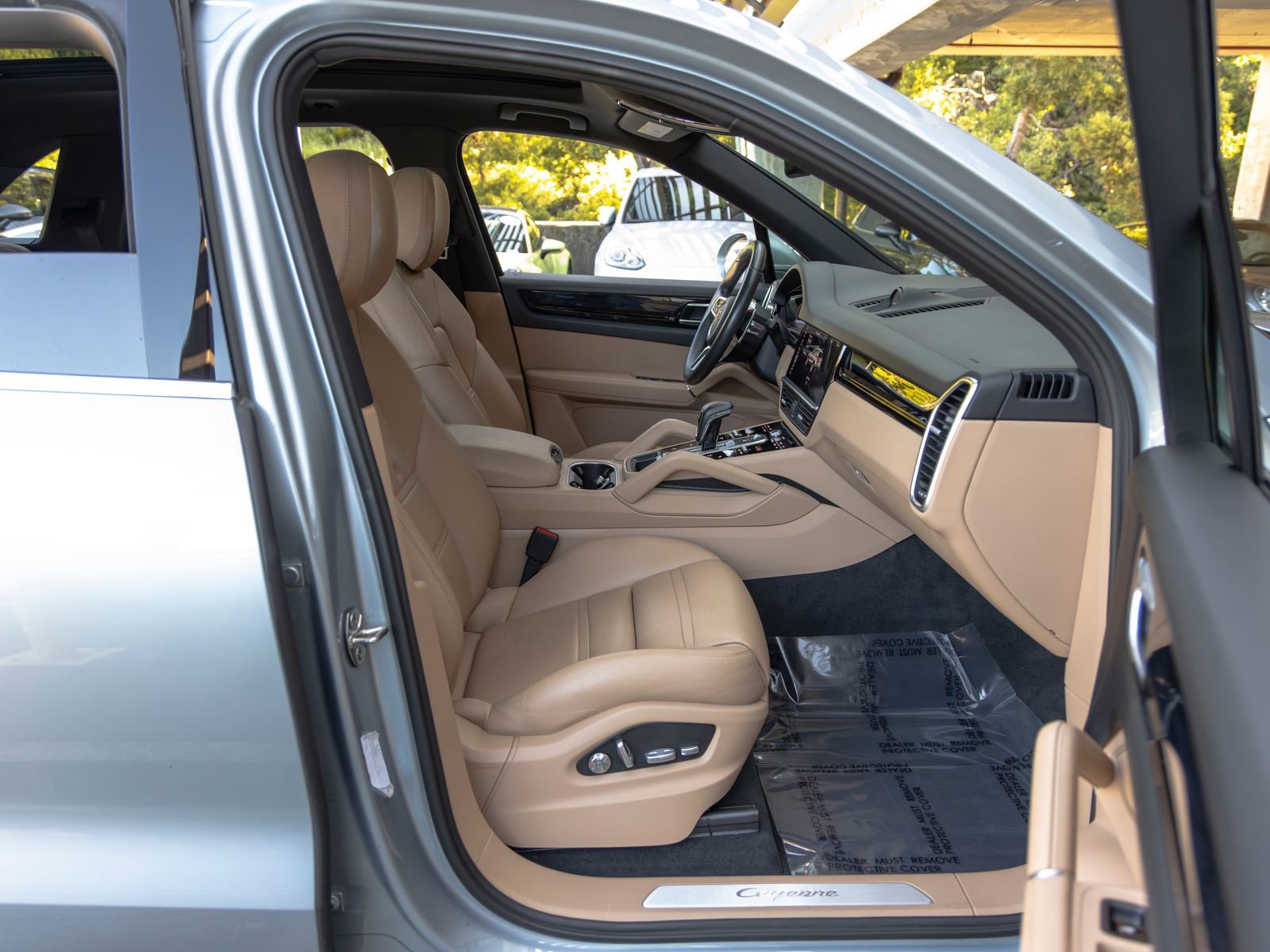 Certified 2020 Porsche Cayenne image 58