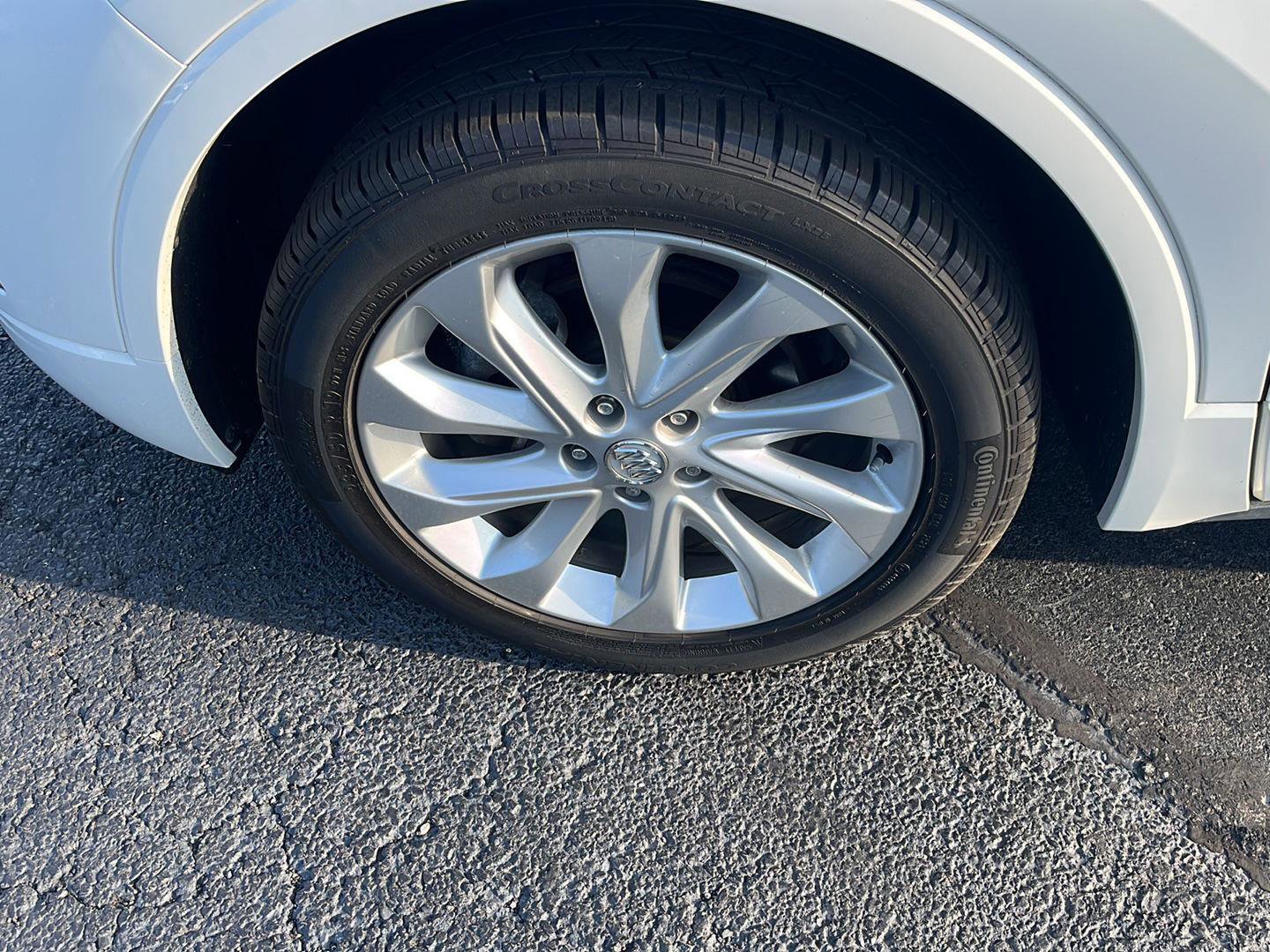 Used 2017 Buick Envision Premium w/ LPO, Cargo Package image 34