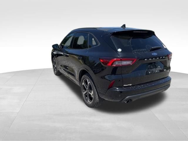 Used 2023 Ford Escape ST-Line Select w/ Tech Pack #2 AWD/4WD image 9