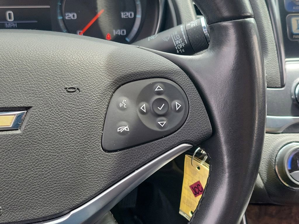 Used 2015 Chevrolet Impala LT w/ Convenience Package FWD image 26