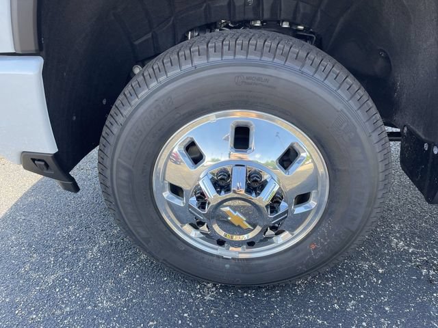 New 2026 Chevrolet Silverado 3500 High Country w/ Technology Package AWD/4WD image 10