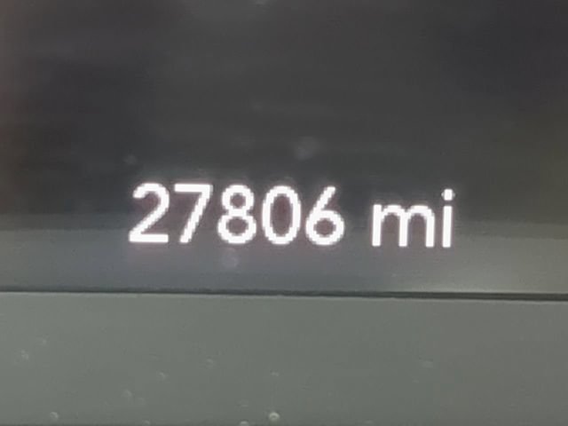Certified 2022 Jeep Cherokee Latitude w/ Sun & Sound Group AWD/4WD image 32