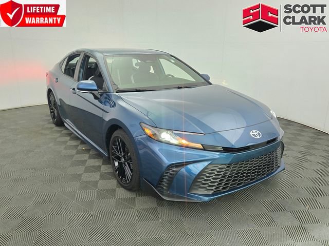Used 2025 Toyota Camry SE