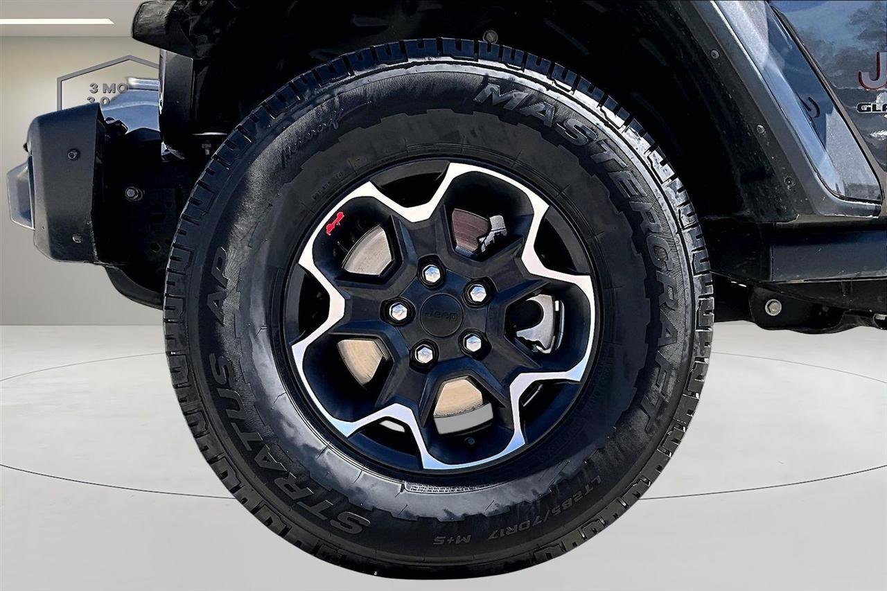 Used 2023 Jeep Gladiator Rubicon w/ LED Lighting Group image 32