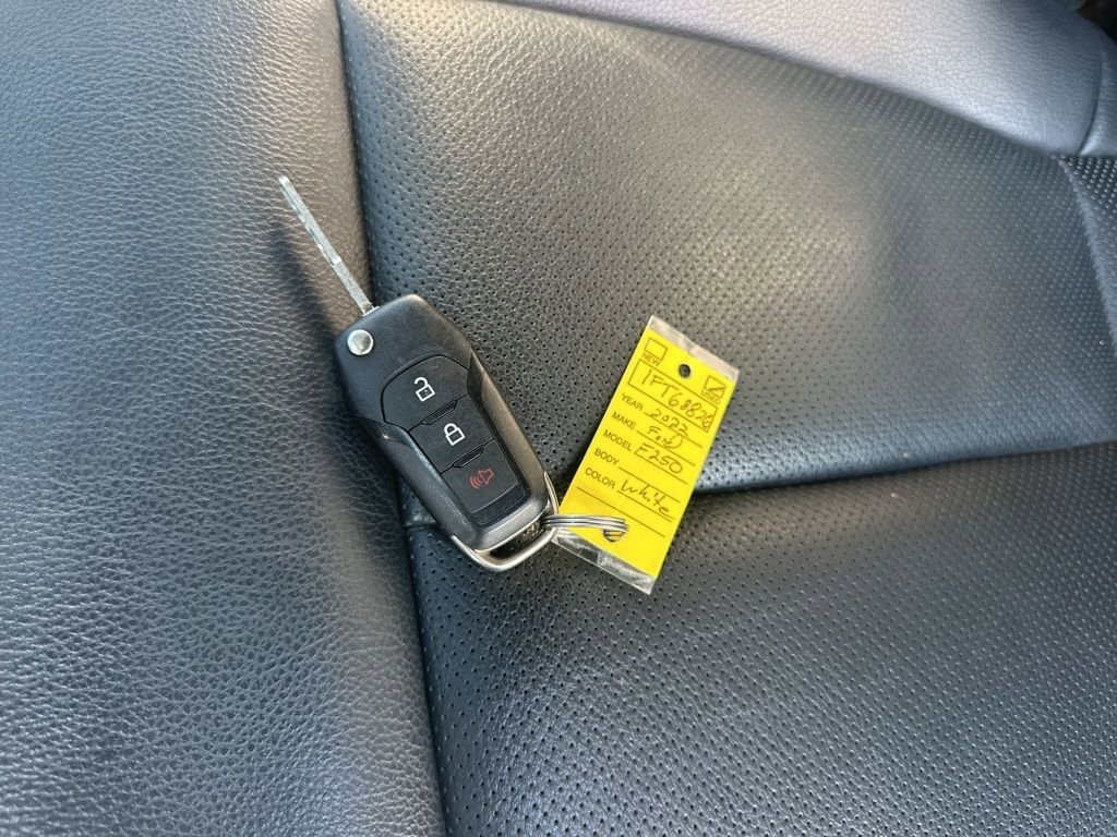 Used 2022 Ford F250 Lariat image 32