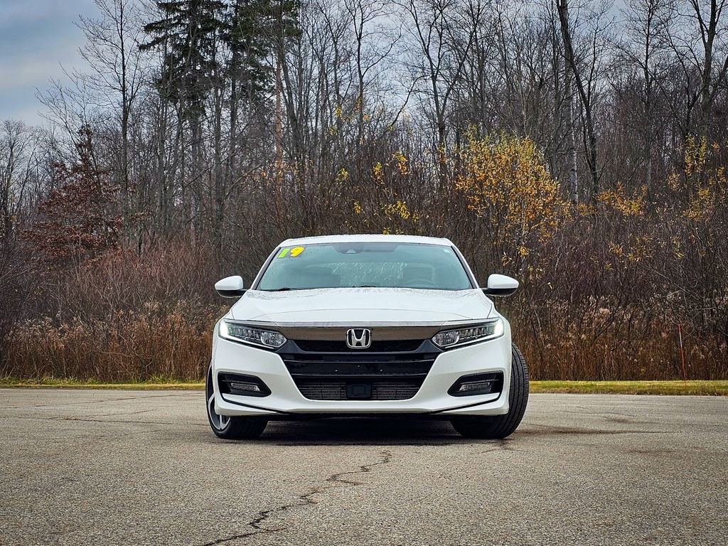Used 2019 Honda Accord Sport image 9