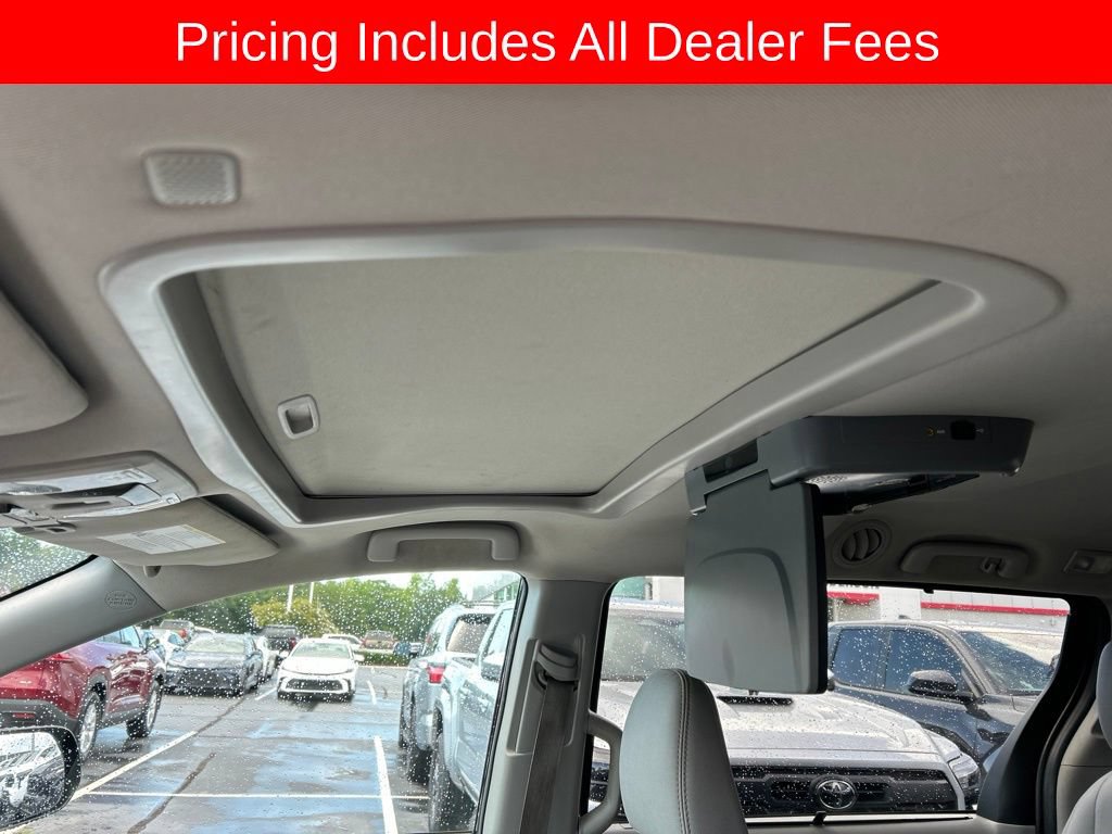 Used 2020 Toyota Sienna XLE FWD image 5