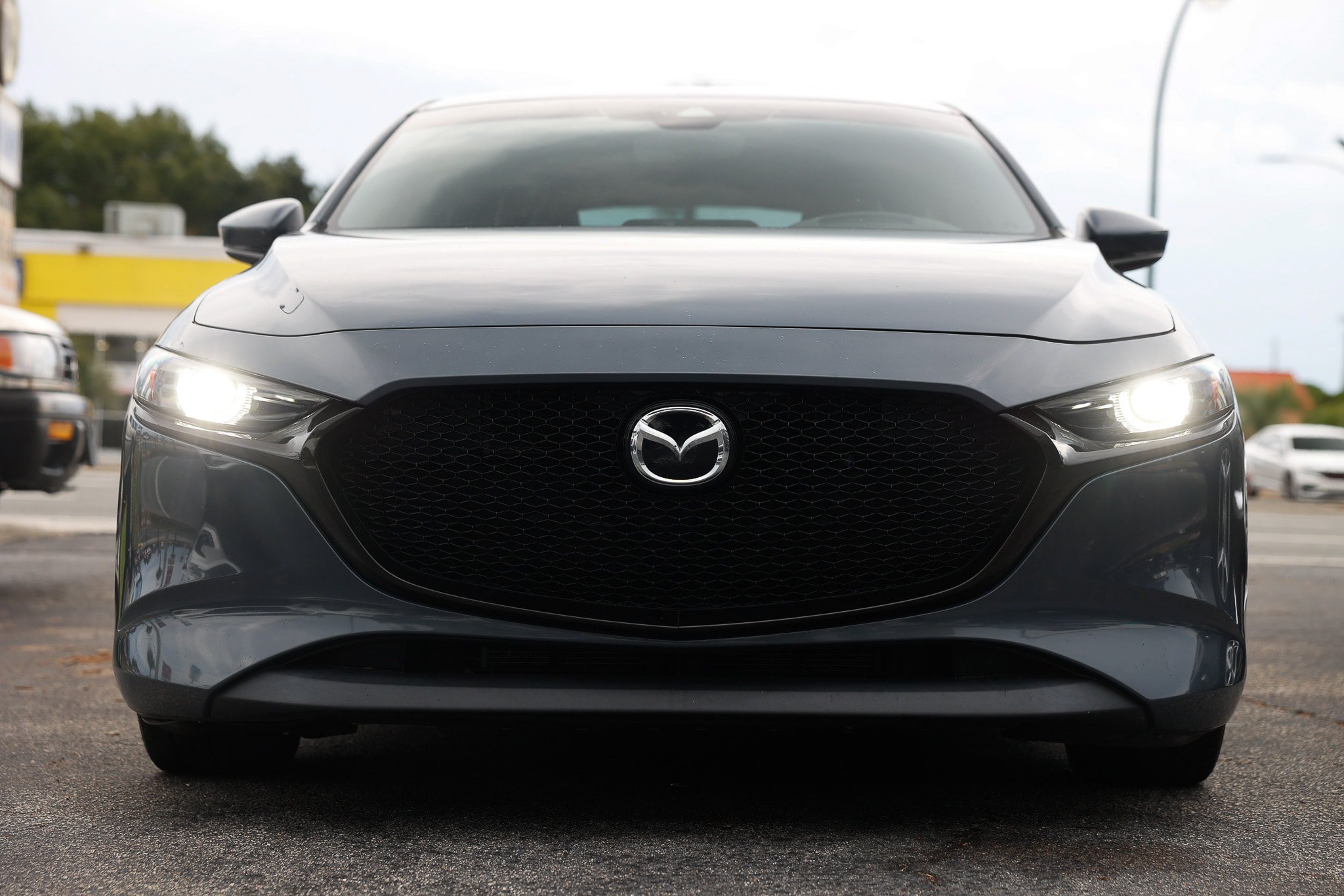 Used 2019 MAZDA MAZDA3 Hatchback w/ Premium Package FWD image 21