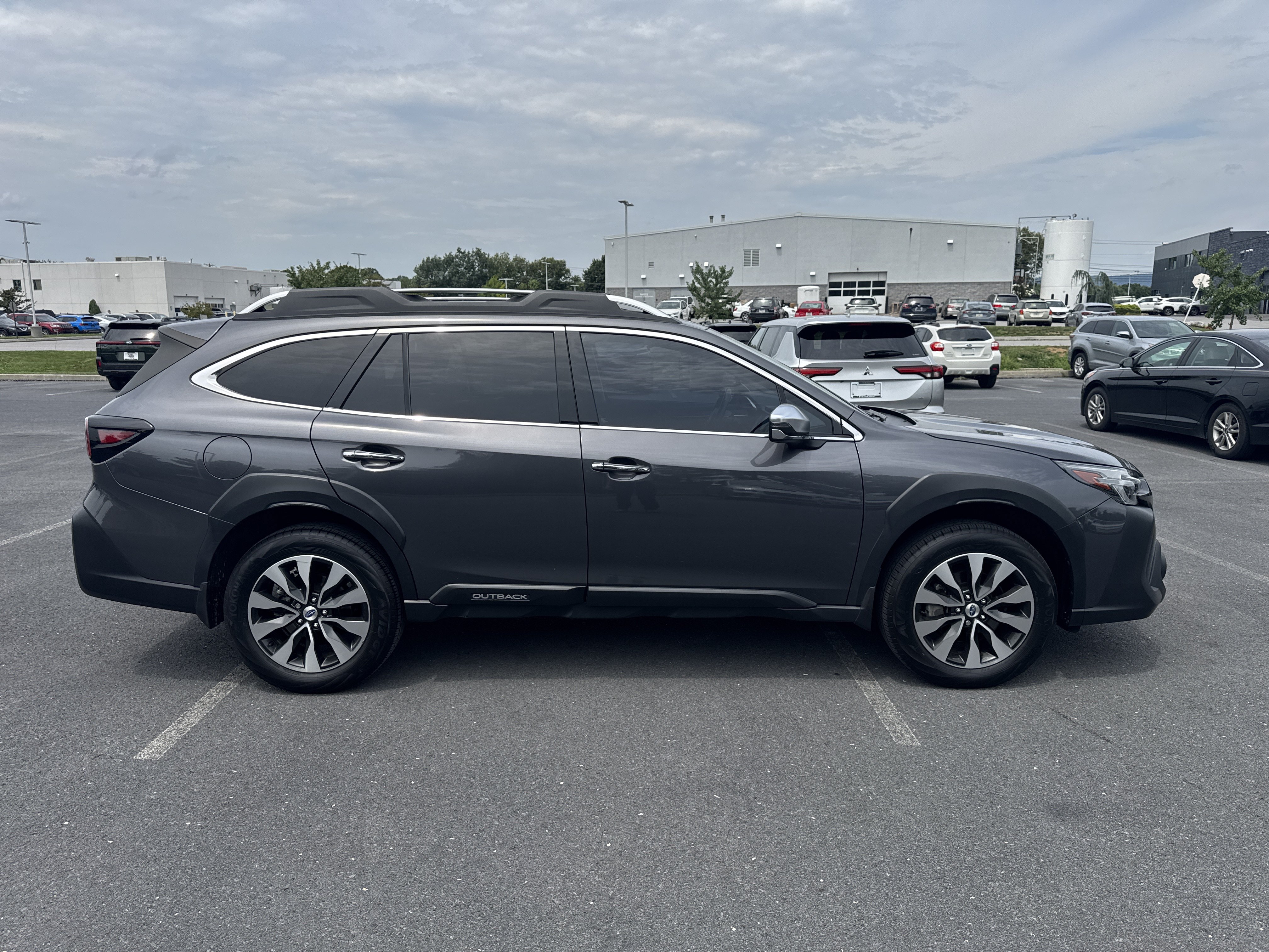 Certified 2023 Subaru Outback Touring AWD/4WD image 37