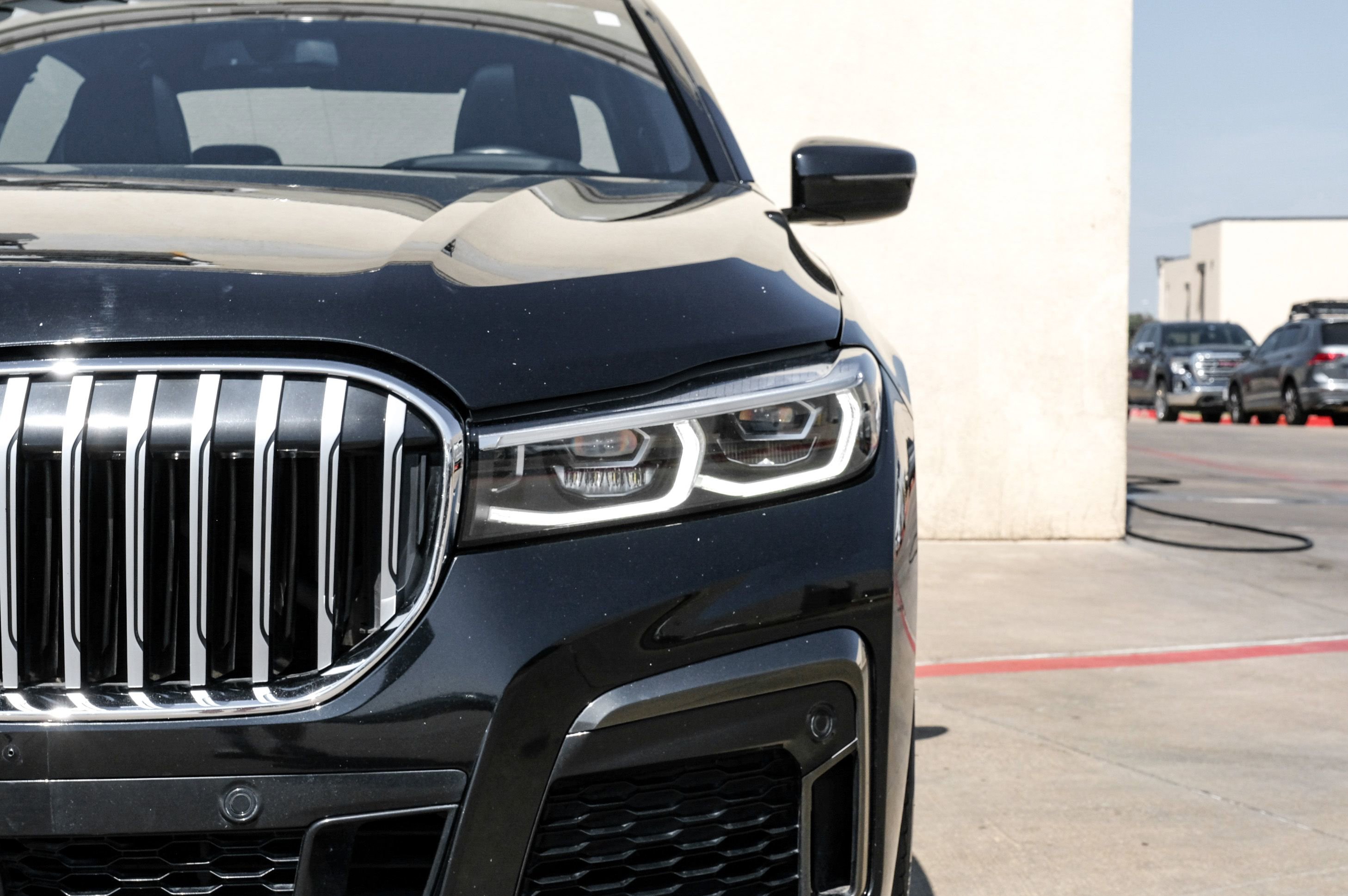 Used 2020 BMW 750i xDrive w/ Executive Package AWD/4WD image 45