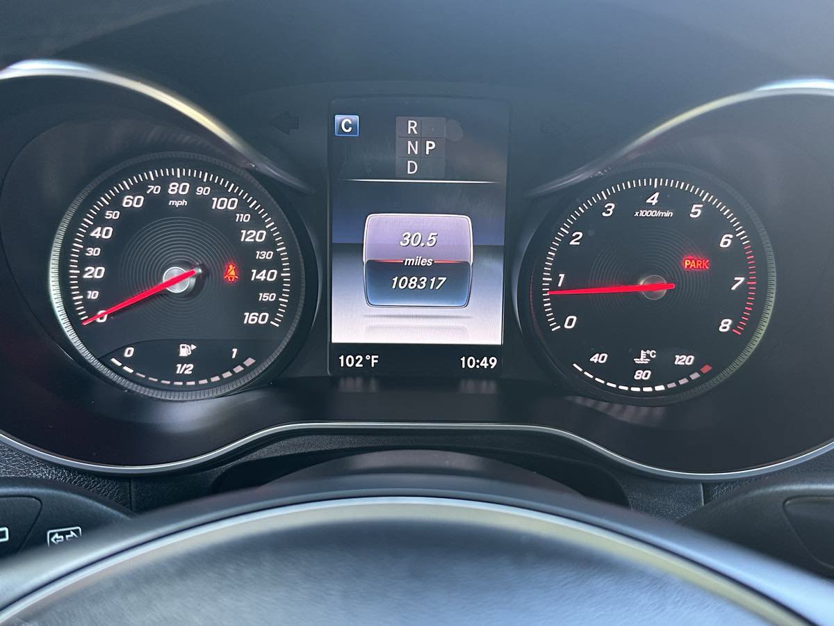 Used 2017 Mercedes-Benz GLC 300 image 23