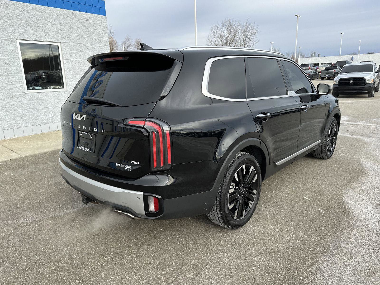 Used 2024 Kia Telluride SX Prestige image 12