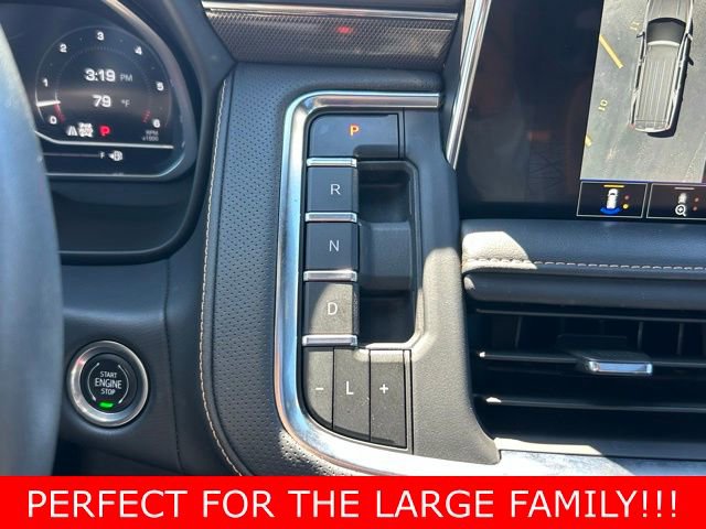 Used 2023 GMC Yukon AT4 w/ AT4 Premium Package AWD/4WD image 27