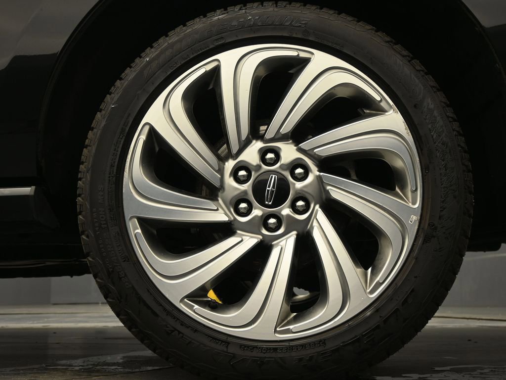 Used 2024 Lincoln Navigator Premiere AWD/4WD image 9