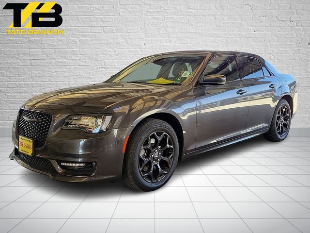 Used 2022 Chrysler 300 Touring L w/ Comfort Group