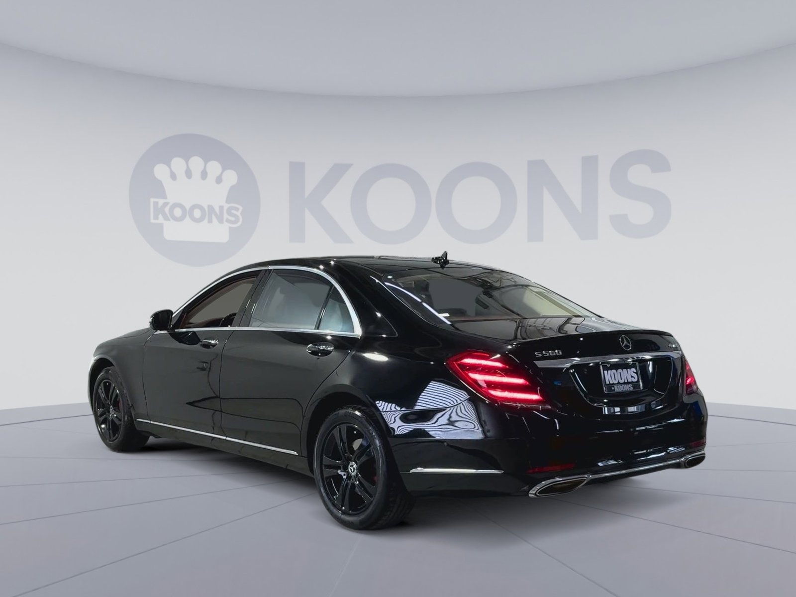 Used 2019 Mercedes-Benz S 560 4MATIC Sedan image 8