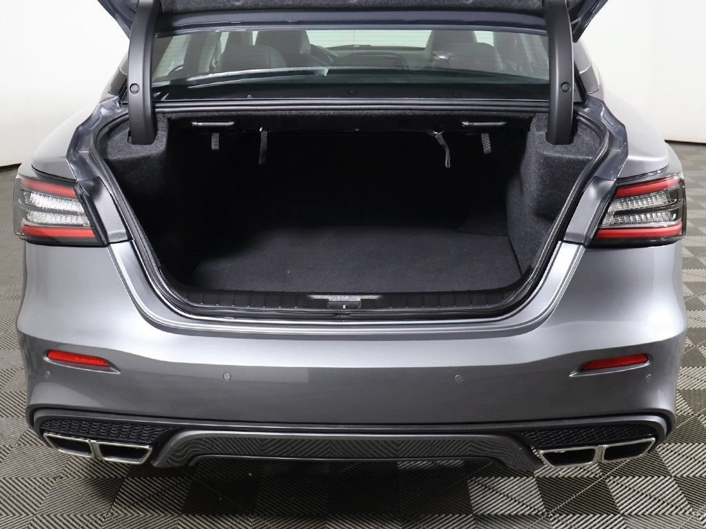 Used 2023 Nissan Maxima SV w/ Floor Mat Group FWD image 15