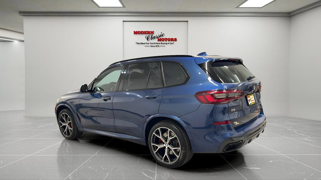 Used 2021 BMW X5 M50i w/ Executive Package AWD/4WD image 8