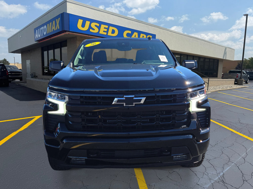 Used 2026 Chevrolet Silverado 1500 RST w/ RST Select Package AWD/4WD image 3