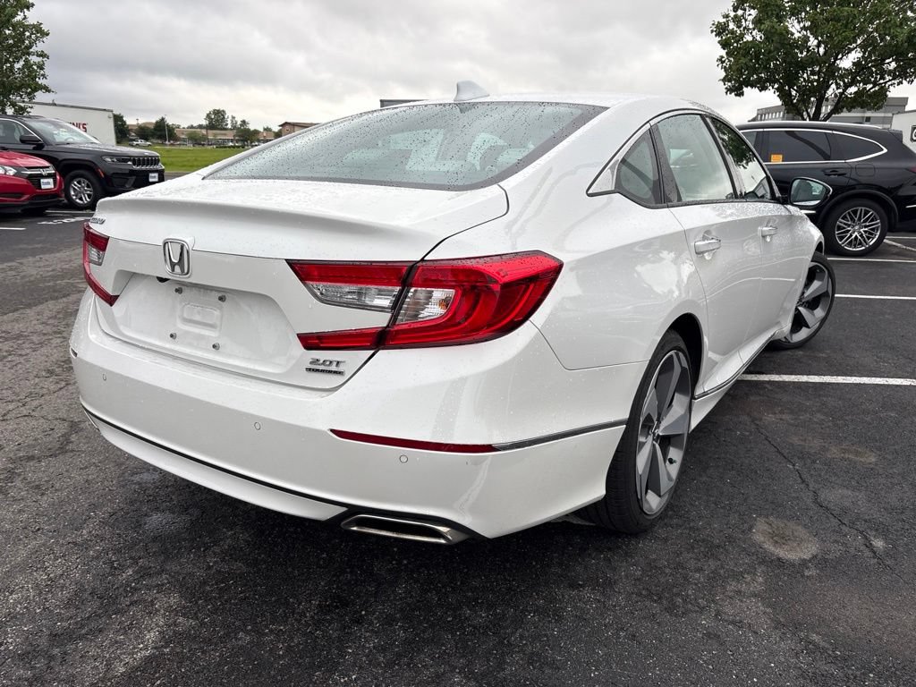 Used 2019 Honda Accord Touring image 8