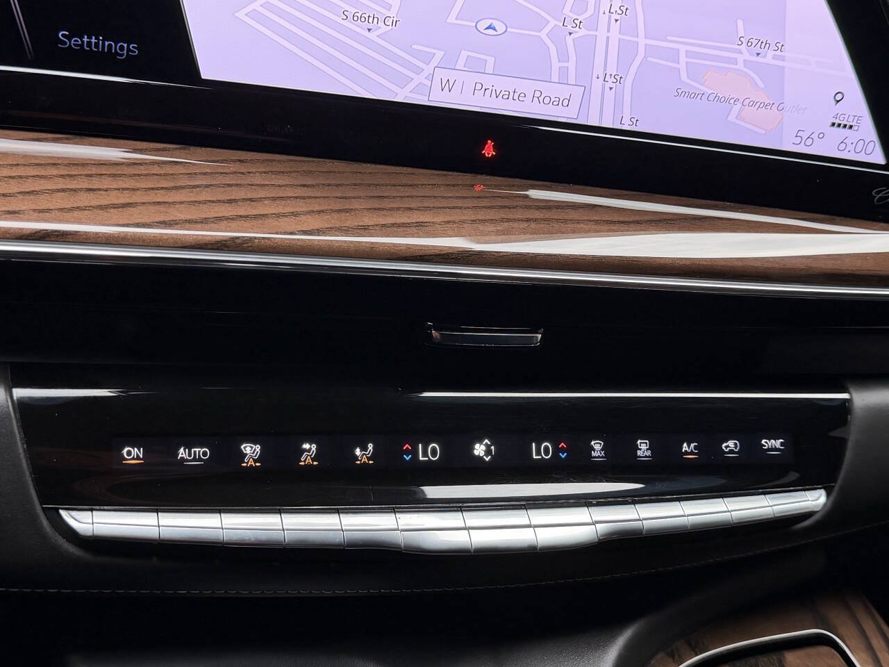 Used 2023 Cadillac Escalade ESV Sport Platinum w/ LPO, ONYX Package AWD/4WD image 34