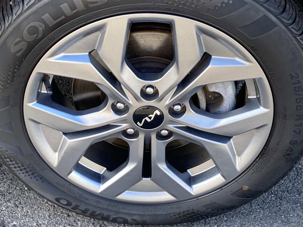 Used 2024 Kia Seltos LX AWD/4WD image 25
