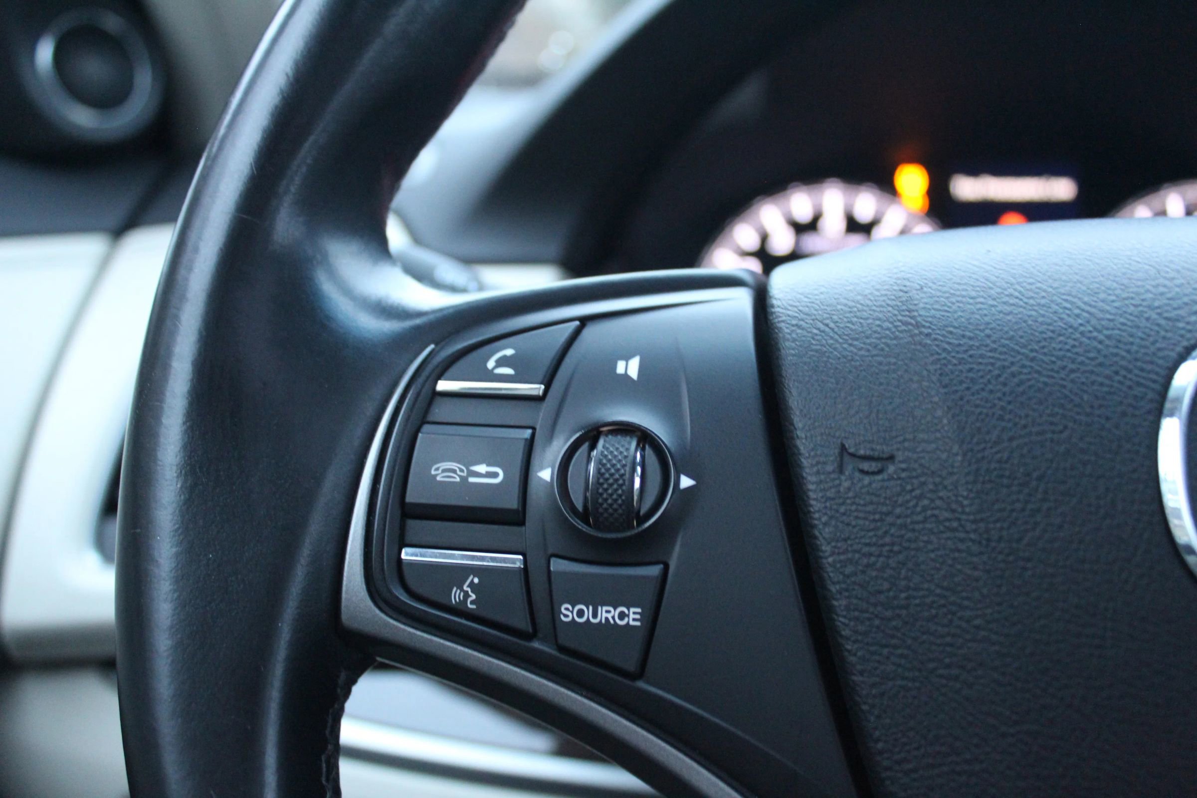 Used 2015 Acura RLX w/ Technology Package image 25