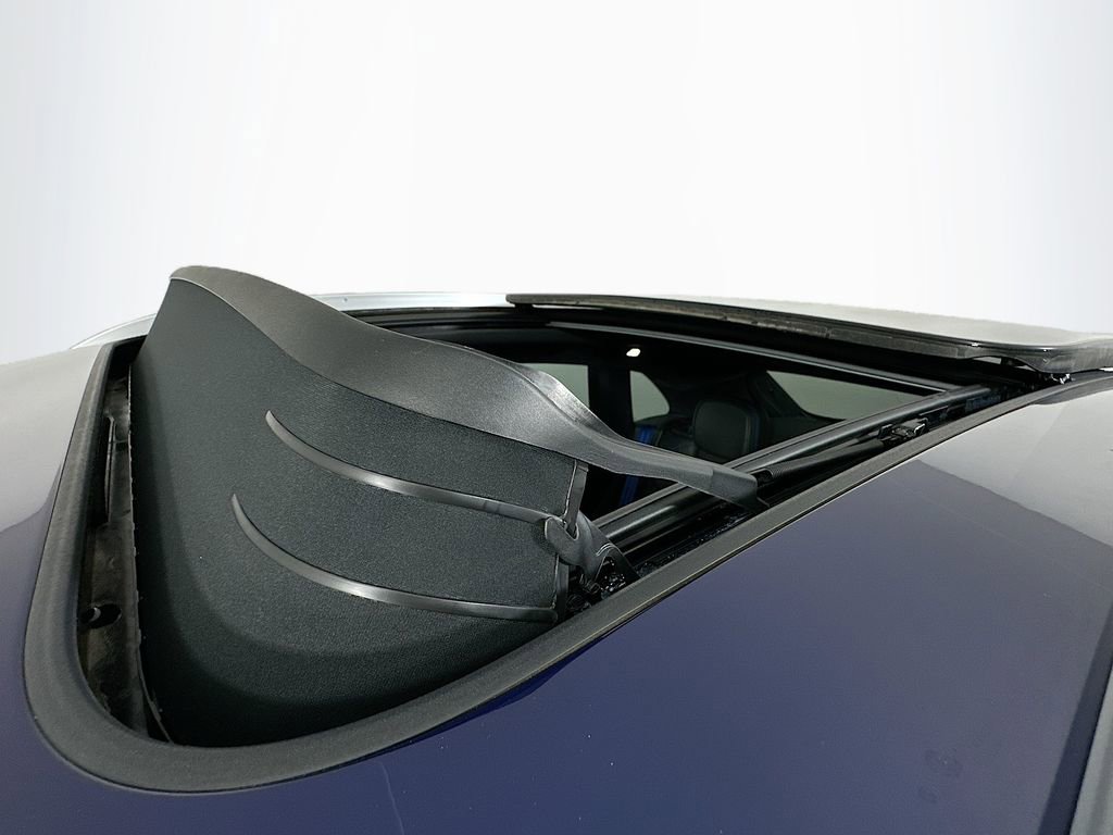 New 2025 Porsche Macan S image 14