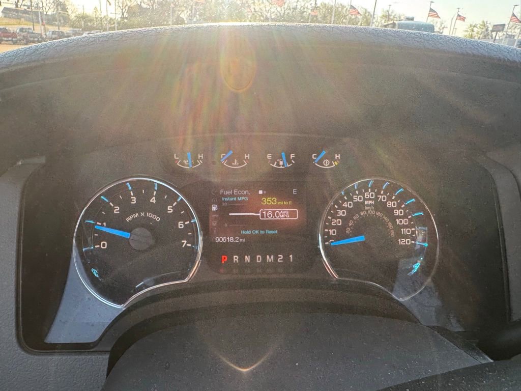 Used 2014 Ford F150 XLT w/ Equipment Group 302A Luxury image 11