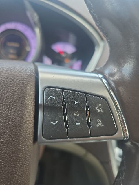 Used 2010 Cadillac SRX Luxury AWD/4WD image 21