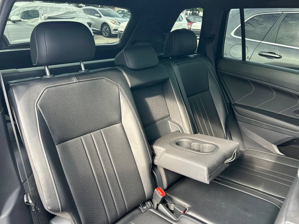 Certified 2023 Volkswagen Tiguan SE R-Line FWD image 50
