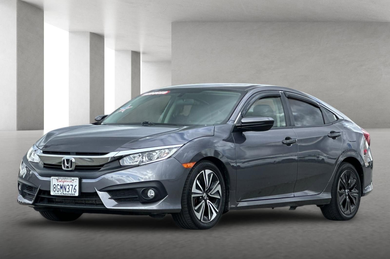 Used 2018 Honda Civic EX-T image 8