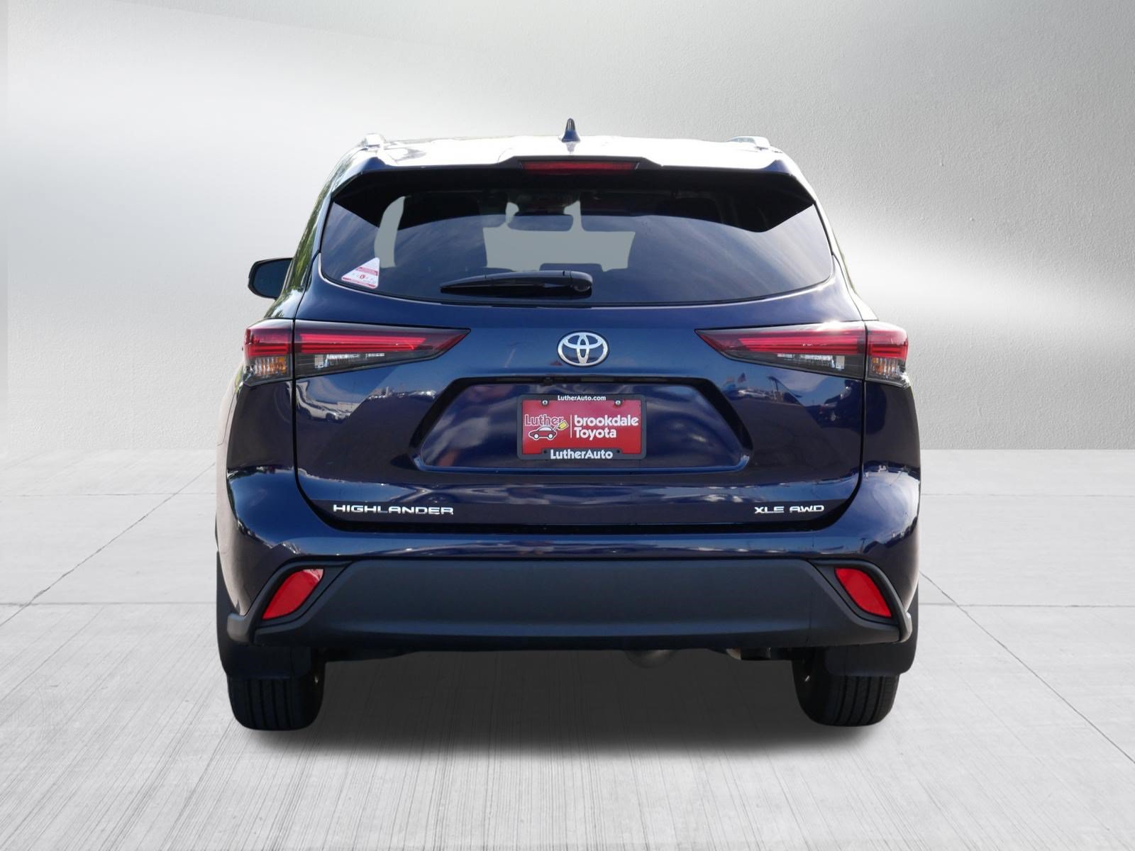 Certified 2026 Toyota Highlander XLE AWD/4WD image 7