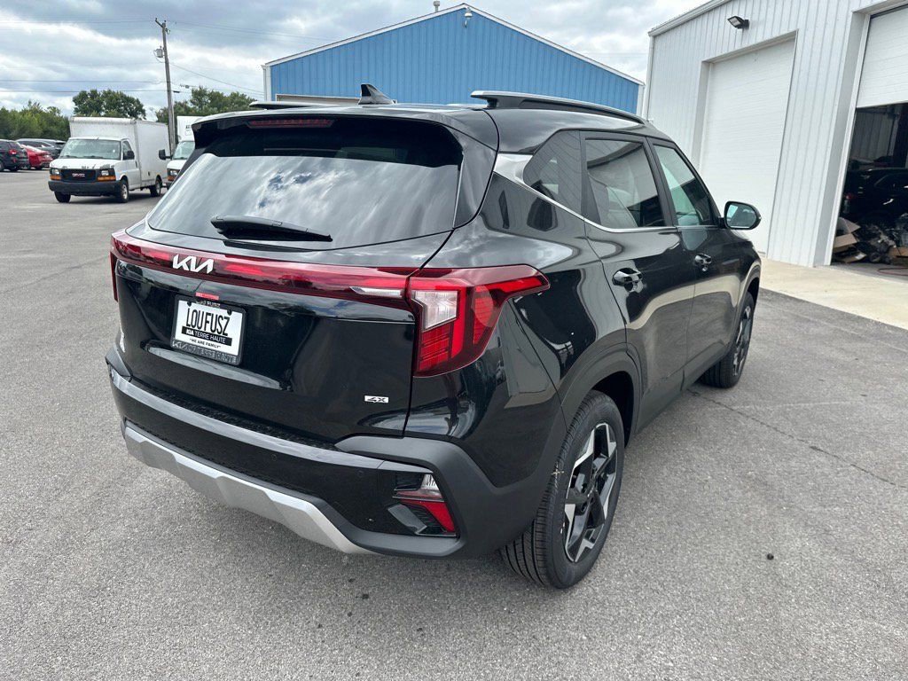 New 2026 Kia Seltos EX image 8